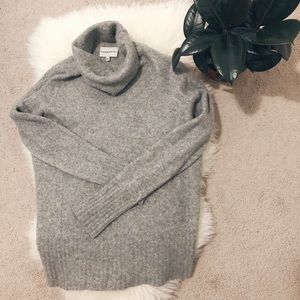 Aritzia community plutarch sweater